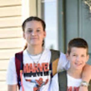 Meet your Posher, Lia